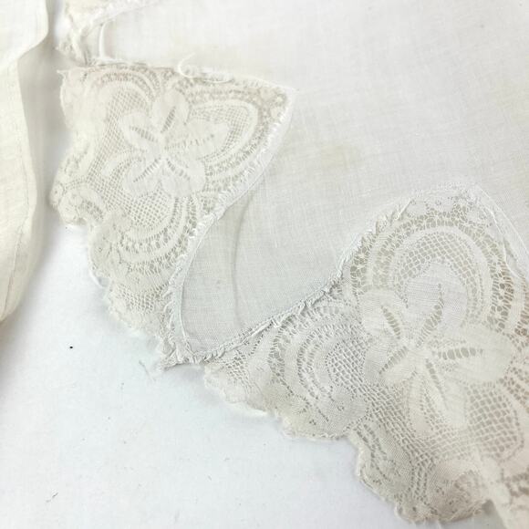 Lot of Assorted Vintage Linens Napkin Apron Table Scarf0 - Picture 9 of 10